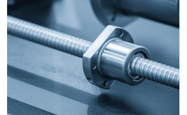 Jak działają łożyska liniowe i w jakich mechanizmach znajdują zastosowanie?